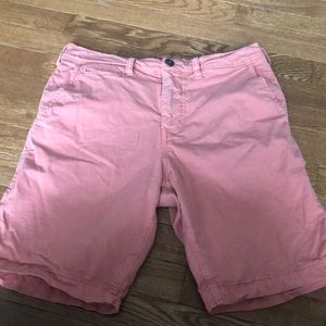 American Eagle Men’s shorts